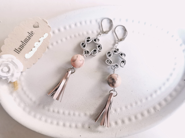 Upcycling quasten ohrringe