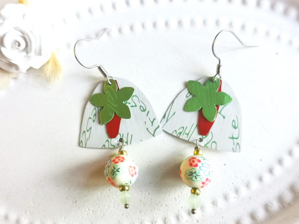 funky Upcycling Ohrhänger Schrift Doodles