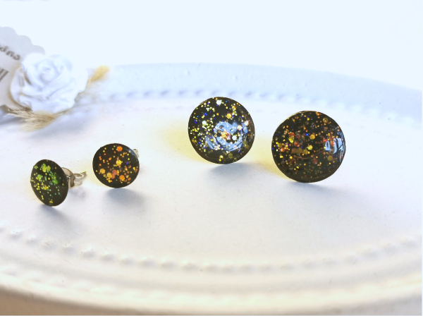 schwarze Glitzer Ohrstecker